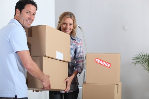 Careful moving day planning for a house move in Eltham
